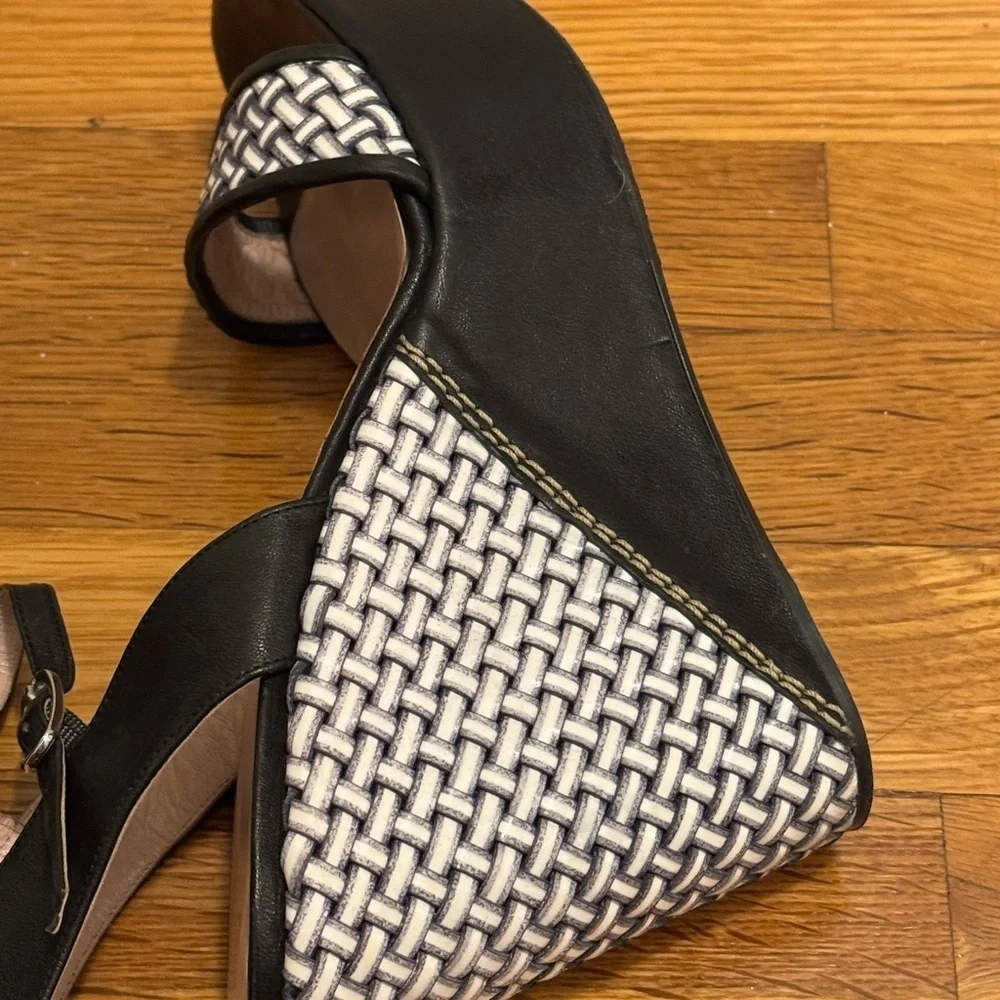 STUART WEITZMAN Black Holiday Pipe Open Toe Platform Wedge Size 7.5 7 1/2‎ Shoes